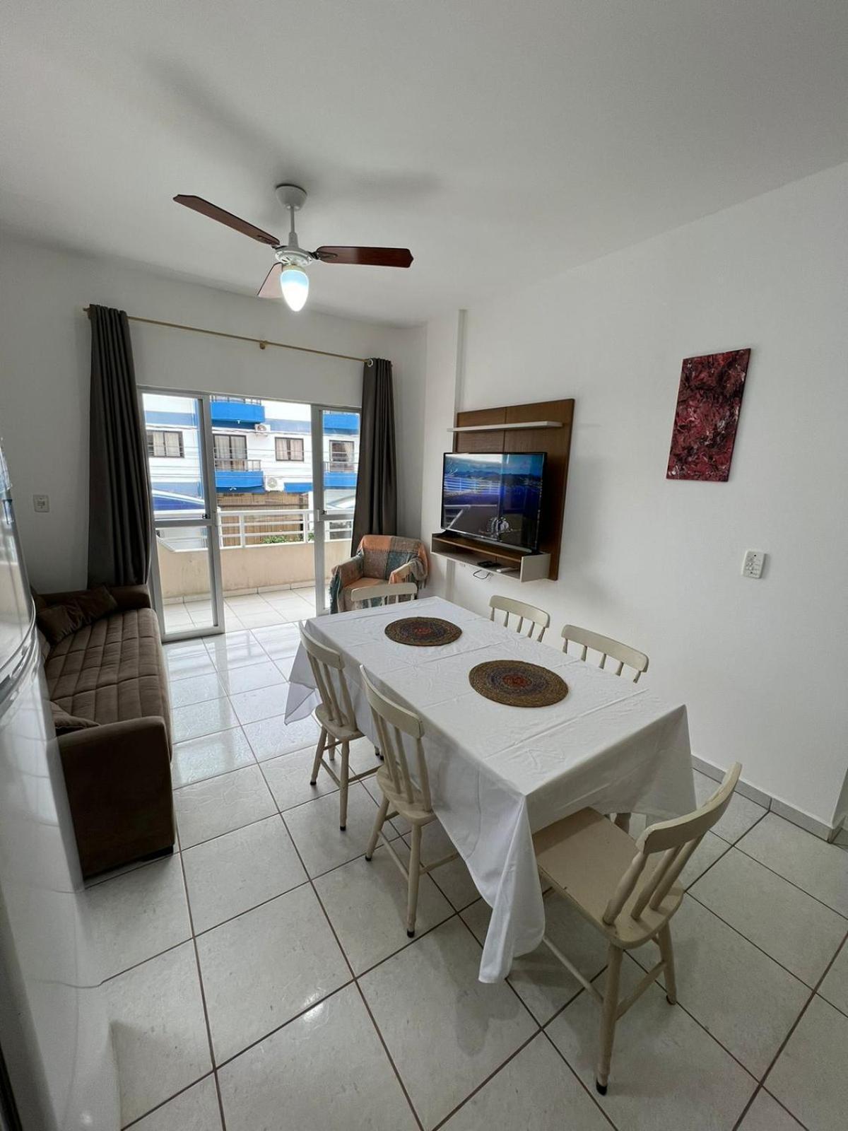 Residencial Nereu Apartment Bombinhas Exterior photo